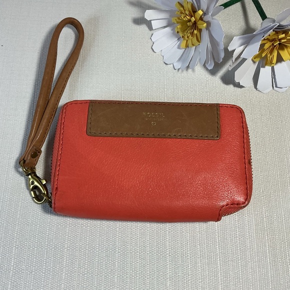 Fossil Coral and Brown Leather Wristlet - Picture 1 of 4